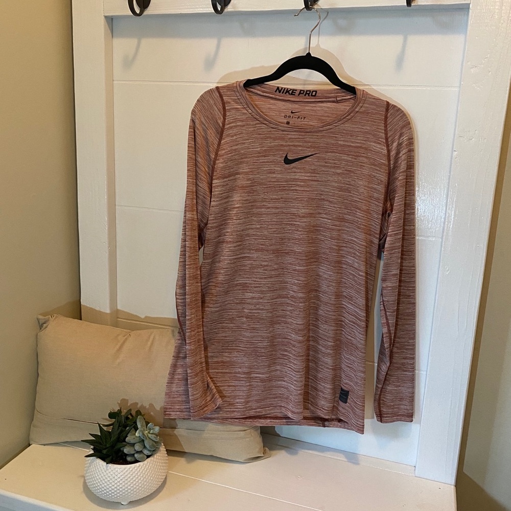 Nike Pro Performance Long Sleeve T-shirt